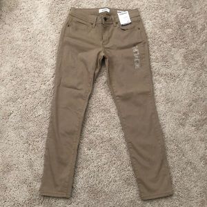 SONOMA brand KHAKI PANTS, size 4, skinny mid rise